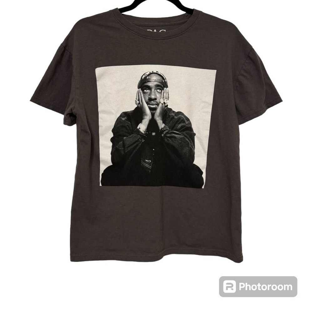 Tupac blouse